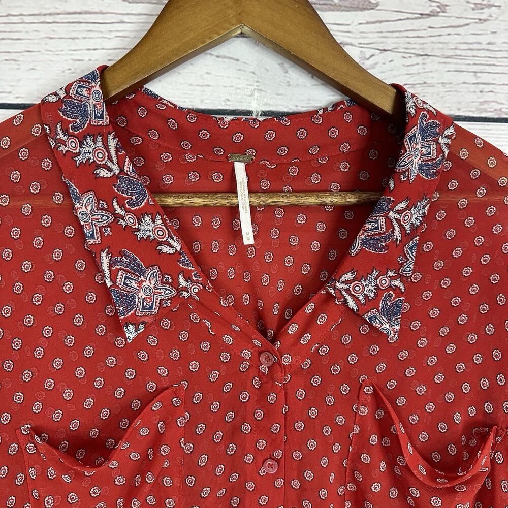 Free People Shirt Womens Medium Red Flowy Chiffon Floral Whimsical Blouse Hi Low - Picture 5 of 9